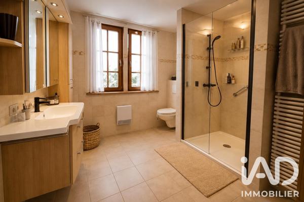 Maison à vendre 6 pièces 263 m² Saint-Hippolyte