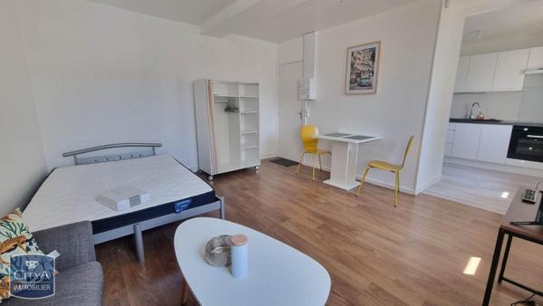 Appartement à louer 1 pièce 27.16m²
