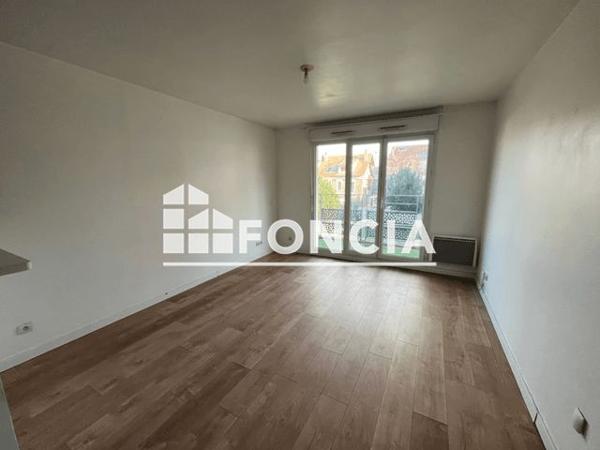 Location Appartement 2 pièces 39.9 m² - LES COTEAUX DE CORBEIL - BAT.C Corbeil Essonnes 91100