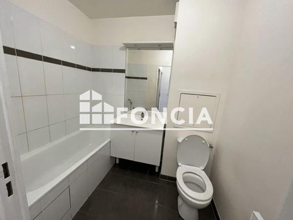 Location Appartement 2 pièces 39.9 m² - LES COTEAUX DE CORBEIL - BAT.C Corbeil Essonnes 91100