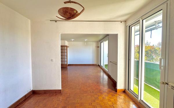 Appartement à vendre    5 pièces • 78,68 m2 Eysines