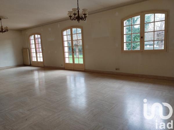 Maison 7 pièces de 200 m² à Carignan-de-Bordeaux (33360)