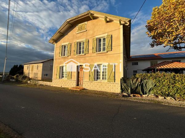 Corps de ferme landais avec dépendances et vue sur les Pyrénées