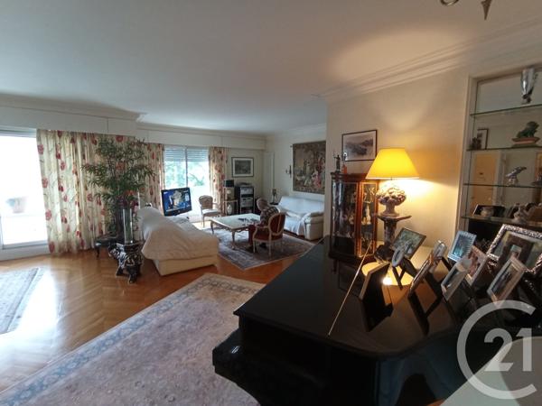 Appartement F6 à vendre  6 pièces - 192,68 m2 LE MANS - 72