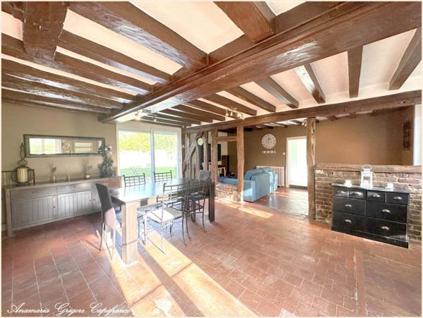 Dpt Eure et Loir (28), à vendre ARROU maison meublée de 170 m² - Terrain de 3 700,00 m²