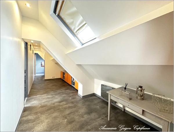 Dpt Eure et Loir (28), à vendre ARROU maison meublée de 170 m² - Terrain de 3 700,00 m²