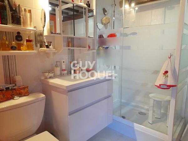 Proche FLEURY LA VALLEE