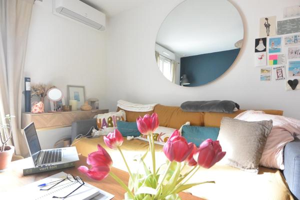 Secteur VAUBAN - Appartement avec extérieur avec vue sur NOTRE DAME DE LA GARDE dans résidence avec ascenseur