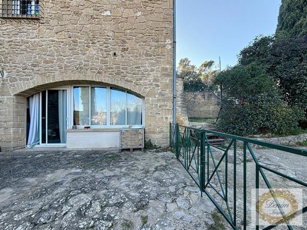 Nîmes (30000) Appartement en rez-de-jardin P3 95m2 avec terrasse et 2 places de parking