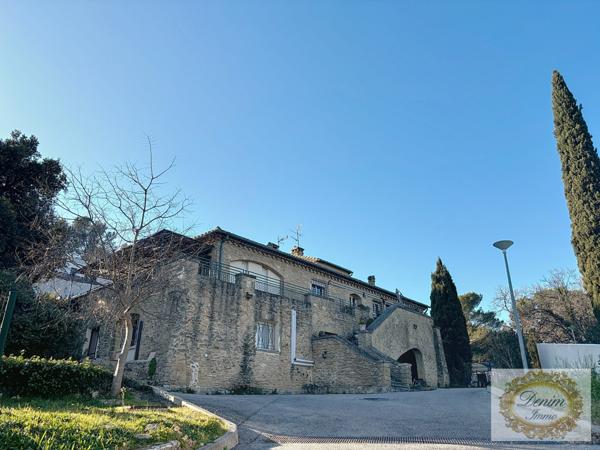 Nîmes (30000) Appartement en rez-de-jardin P3 95m2 avec terrasse et 2 places de parking