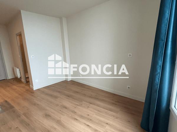 Location Studio 22.04 m² - 6 rue du Quai Emmanuel Garnier Les Sables D'olonne 85100