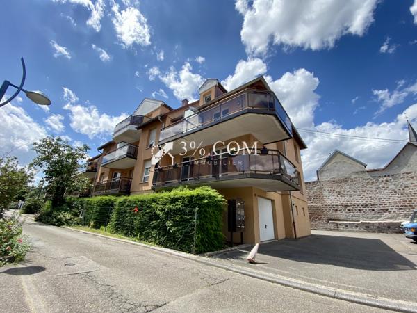 3%.COM - à INGWILLER appartement COUP DE COEUR de 4 pièces, 127 m²/192 m² situé au 3ème et dernier étage. Ingwiller (67340)