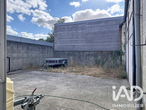 Parking à vendre 177 m² Fontenay-le-Comte