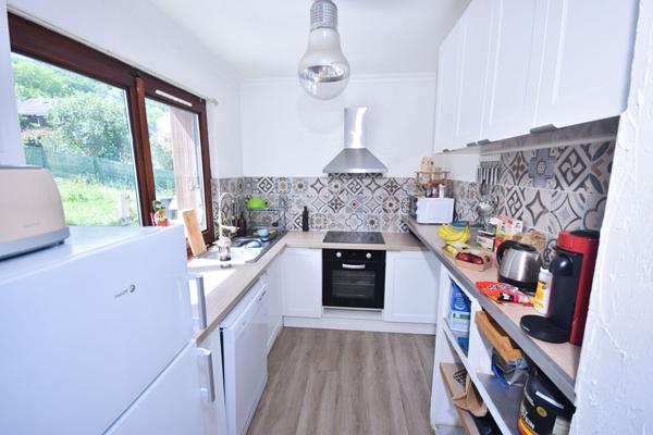 Maison de rapport à ÉTREMBIÈRES - Idéales investissement 6 appartements (vendus sans locataire)