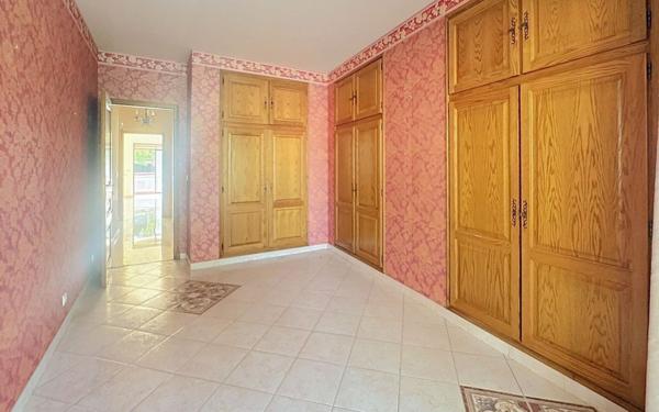 Appartement à vendre    3 pièces • 74 m2 Villeneuve-Loubet