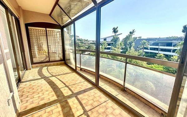 Appartement à vendre    3 pièces • 74 m2 Villeneuve-Loubet