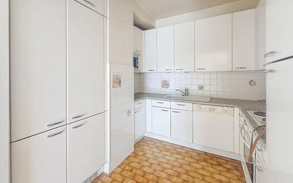Appartement à vendre    3 pièces • 74 m2 Villeneuve-Loubet