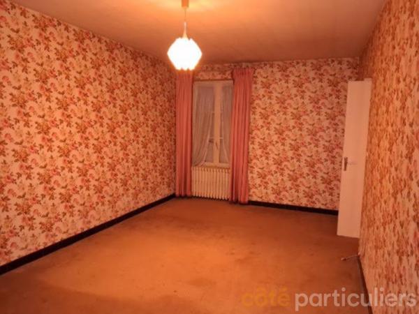 Vente
                Maison73 m² - 2 Pièces -
                    CHATEAUNEUF SUR CHER (18190)