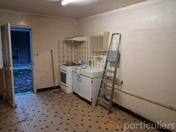 Vente
                Maison73 m² - 2 Pièces -
                    CHATEAUNEUF SUR CHER (18190)