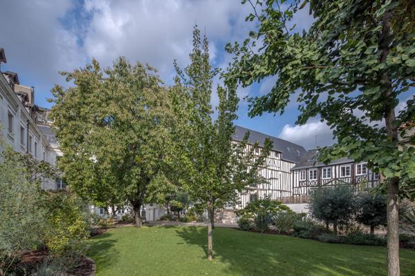Vente Appartement de luxe Rouen 10 Pièces 323 m²