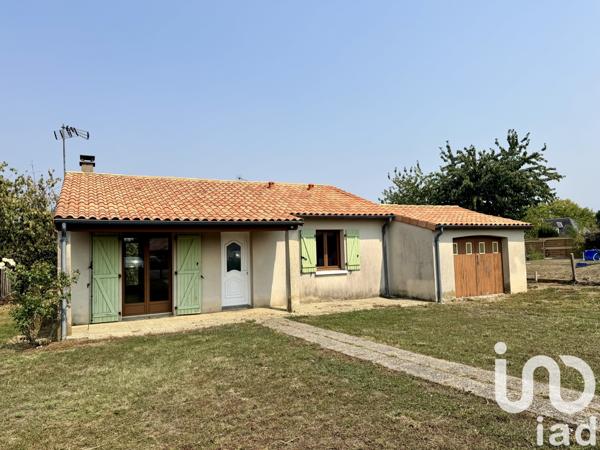 Maison à vendre 3 pièces 64 m² Dangé-Saint-Romain