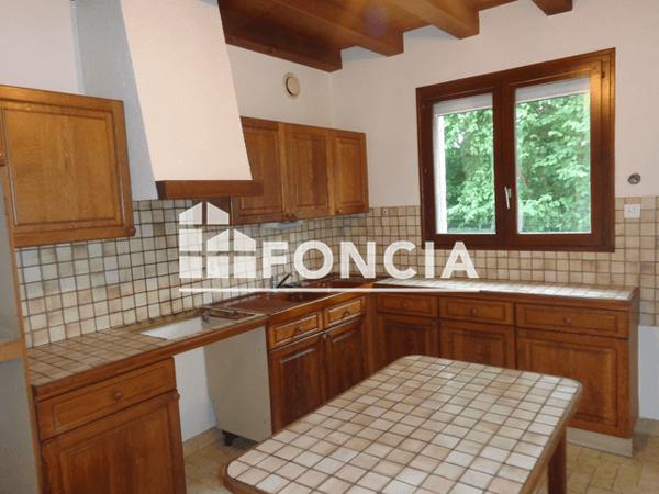 Location Maison 4 pièces 85.44 m² - 34 RUE GRANGE ST PIERRE Poitiers 86000