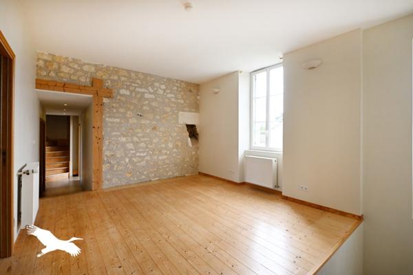 Maison à vendre 385 688 € Angoulême 6 p 175 m² DPE C