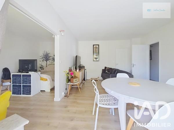 Appartement à vendre 4 pièces 77 m² Saint-Fargeau-Ponthierry