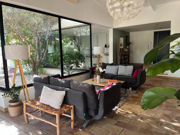 CASSIS : Villa spacieuse dans résidence sécurisée