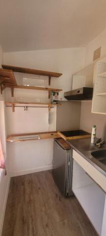 Charmant studio à vendre au dernier étage en plein coeur de Poitiers !