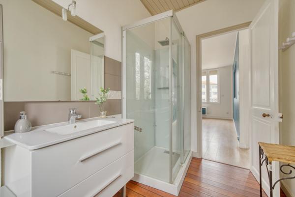 Appartement
         3 pièces
        - 91 m² Exclusivité 499 500 € *