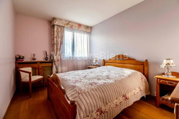 Appartement 4 pièces avec loggia, cave et parking sécurisé