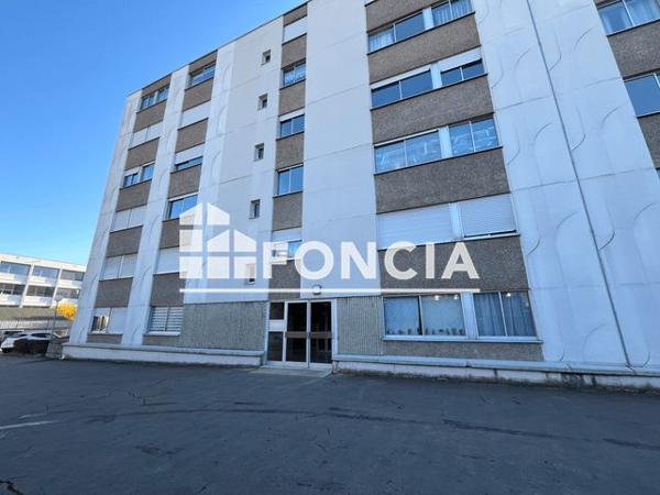 Location Studio 29.93 m² - 4 rue des Roches Besancon 25000