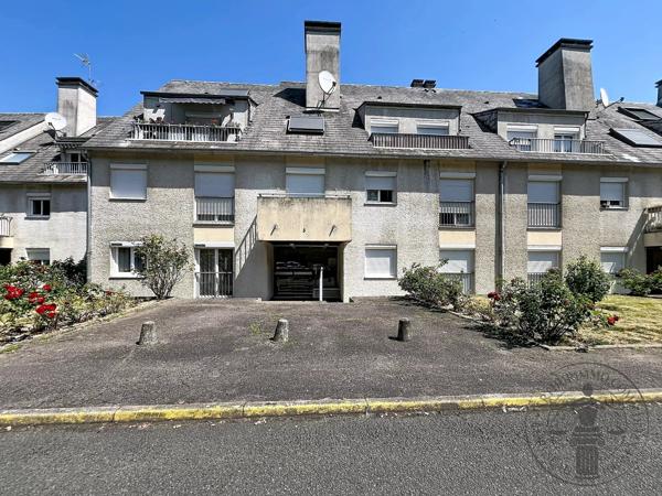 Vente                                                      Appartement
                        
                     3 pièces                      73 m2                     à Dourdan