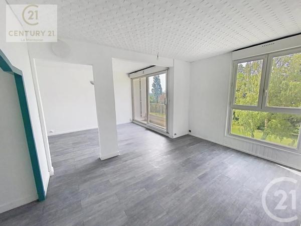Appartement F4 à vendre  4 pièces - 83,29 m 2   MANTES LA JOLIE  - 78