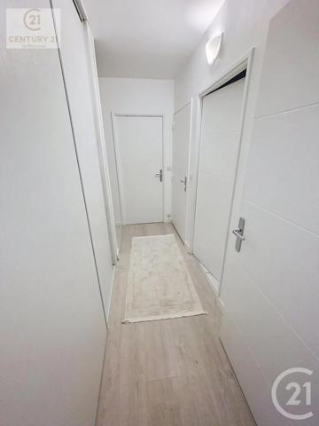 Appartement F4 à vendre  4 pièces - 83,29 m 2   MANTES LA JOLIE  - 78