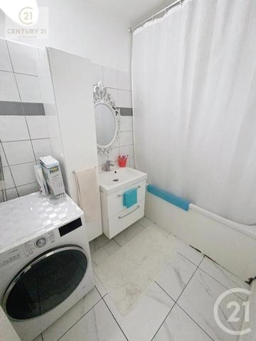 Appartement F4 à vendre  4 pièces - 83,29 m 2   MANTES LA JOLIE  - 78