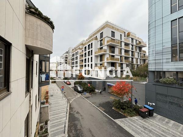 Location Appartement 2 pièces 43.3 m² - 42 RUE HORACE VERNET Issy Les Moulineaux 92130