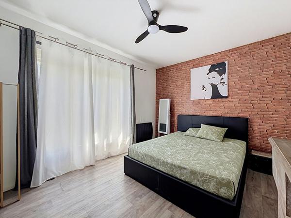 Maison Gennes Val De Loire 5 pièce(s) 188m2