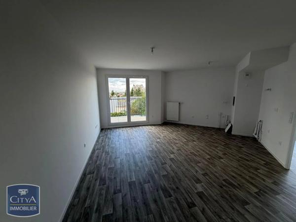 Appartement à louer 2 pièces 45.78m² Drancy (93700)