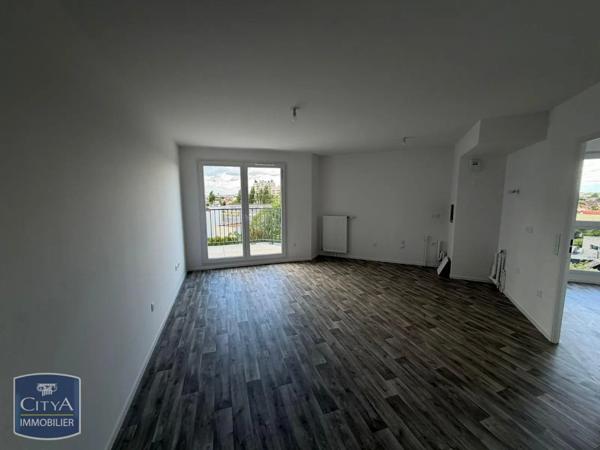 Appartement à louer 2 pièces 45.78m² Drancy (93700)
