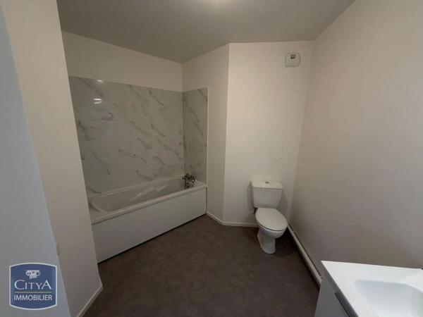 Appartement à louer 2 pièces 45.78m² Drancy (93700)