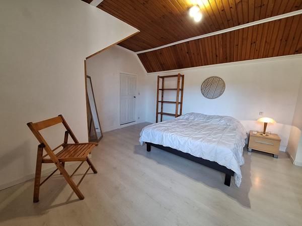 À LOUER - Appartement 2 Pièces en Duplex MEUBLÉ