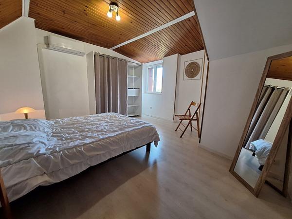 À LOUER - Appartement 2 Pièces en Duplex MEUBLÉ