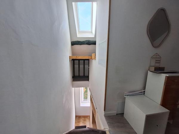 À LOUER - Appartement 2 Pièces en Duplex MEUBLÉ