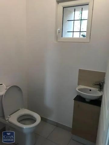 Maison à louer 3 pièces 64.01m² Douadic (36300)