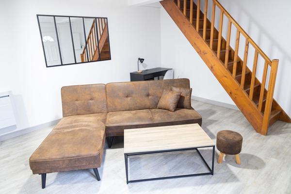 Appartement Villeneuve-Tolosane, T2 bis de 42.00 m2 rénové dans une petite copropriété sans charges