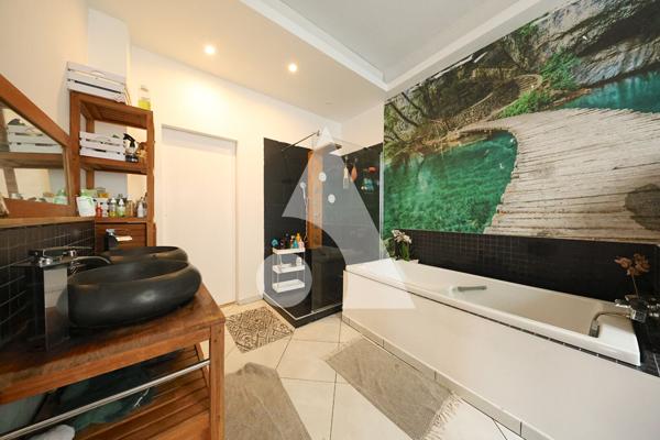 Appartement 5 pièces 119 m2