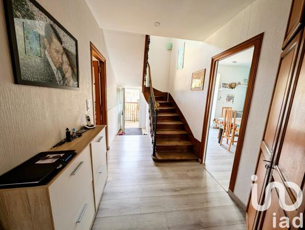 Maison à vendre 6 pièces 160 m² Saint-Sulpice-Laurière