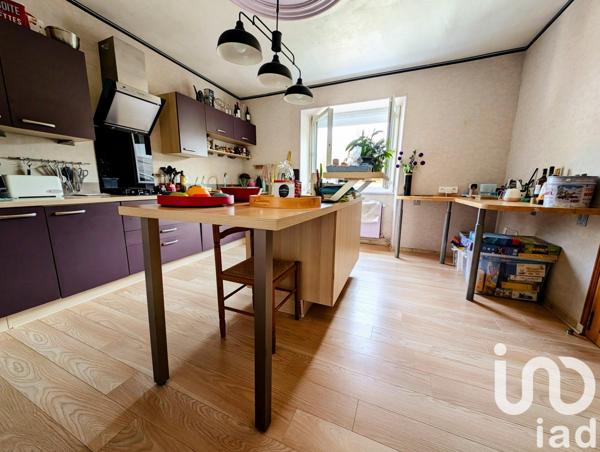 Maison à vendre 6 pièces 160 m² Saint-Sulpice-Laurière